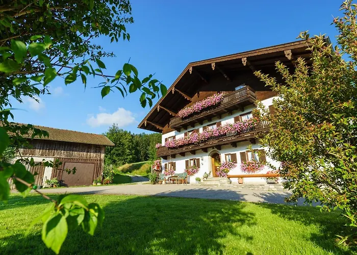 Schmuckhof Inklusive Chiemgau Karte Ab 1 Mai 3*