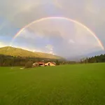 לינה וארוחת בוקר Schmuckhof Inklusive Chiemgau Karte סייגסדורף