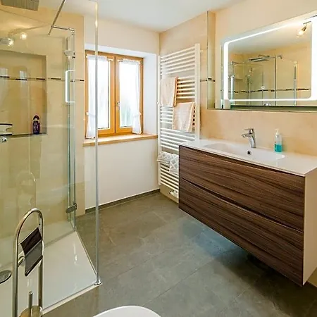 Bed & Breakfast Schmuckhof Inklusive Chiemgau Karte Ab 1 Mai 3*